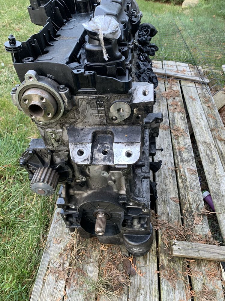 Silnik 2.0 D4204T11
