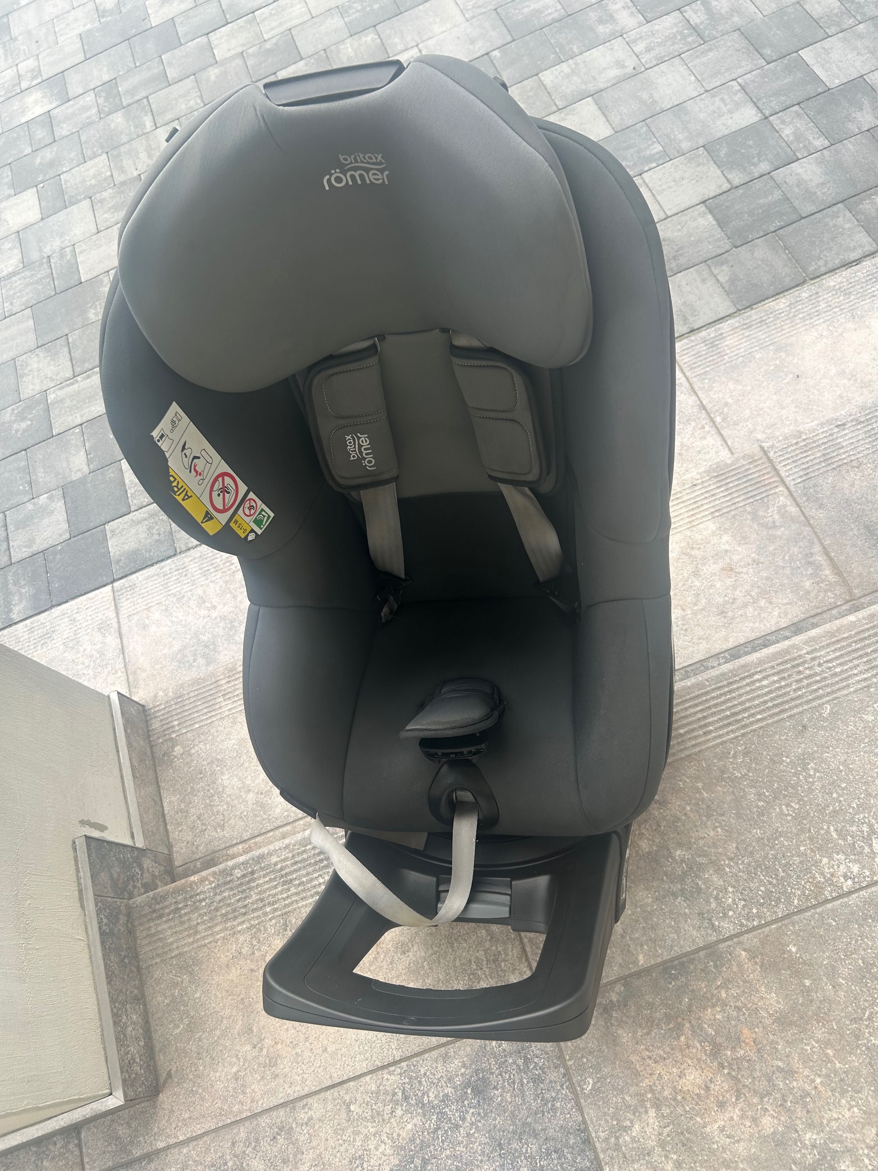 Fotelik Britax Römer Dualfix M i-Size