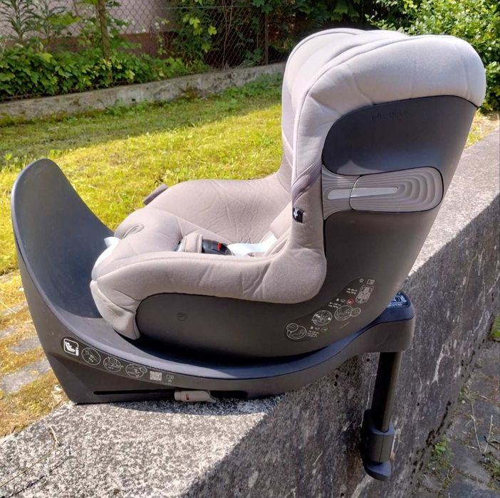 Fotelik samochodowy Cybex Sirona SX2