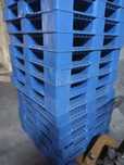 Palety plastikowe 120x110
