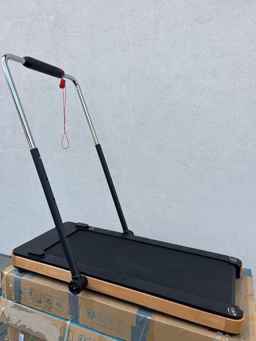 JUMMICO Bieżnia z aplikacją pilotem pod biurko do domu do 130kg 2500W