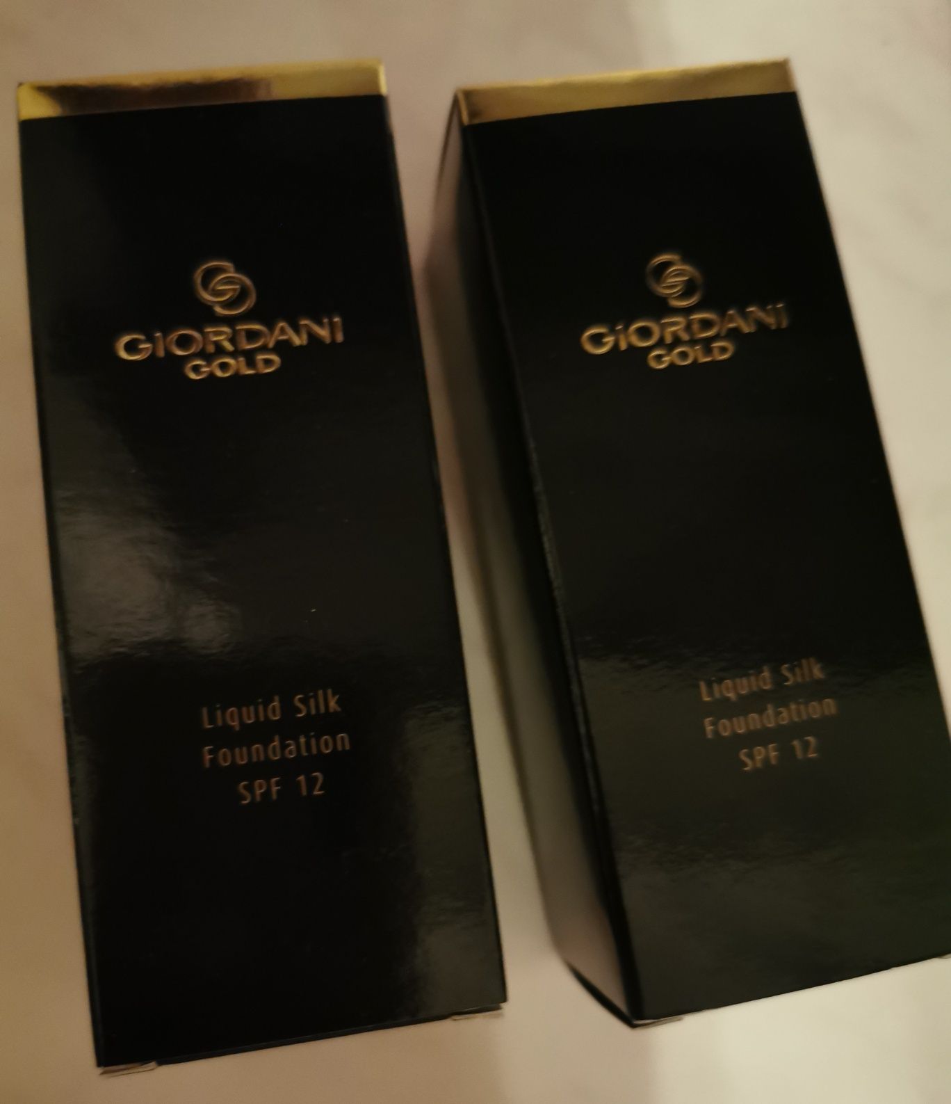 Podkład Liquid Silk Giordani Gold od Oriflame, okazja! Light Ivory