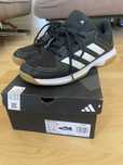 Buty sportowe halówki adidas