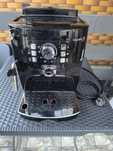Ekspres ciśnieniowy do kawy Delonghi Magnifica S stan BDB
