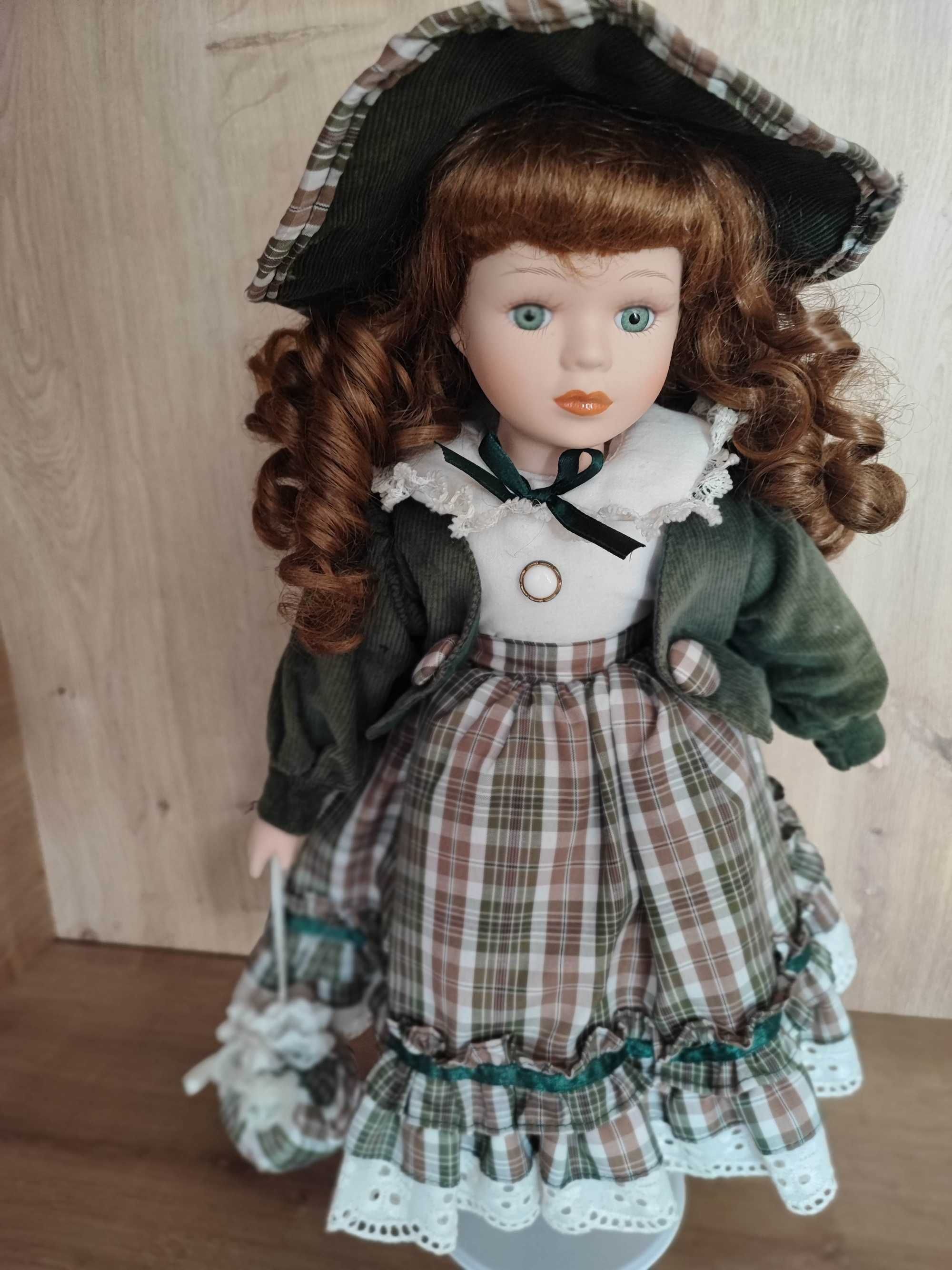 LEONARDO COLLECTION nr 81  GRAWER (collectible porcelain doll)