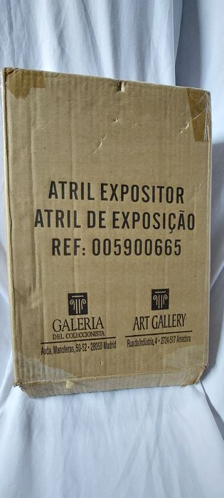Suporte para livro.  NOVO