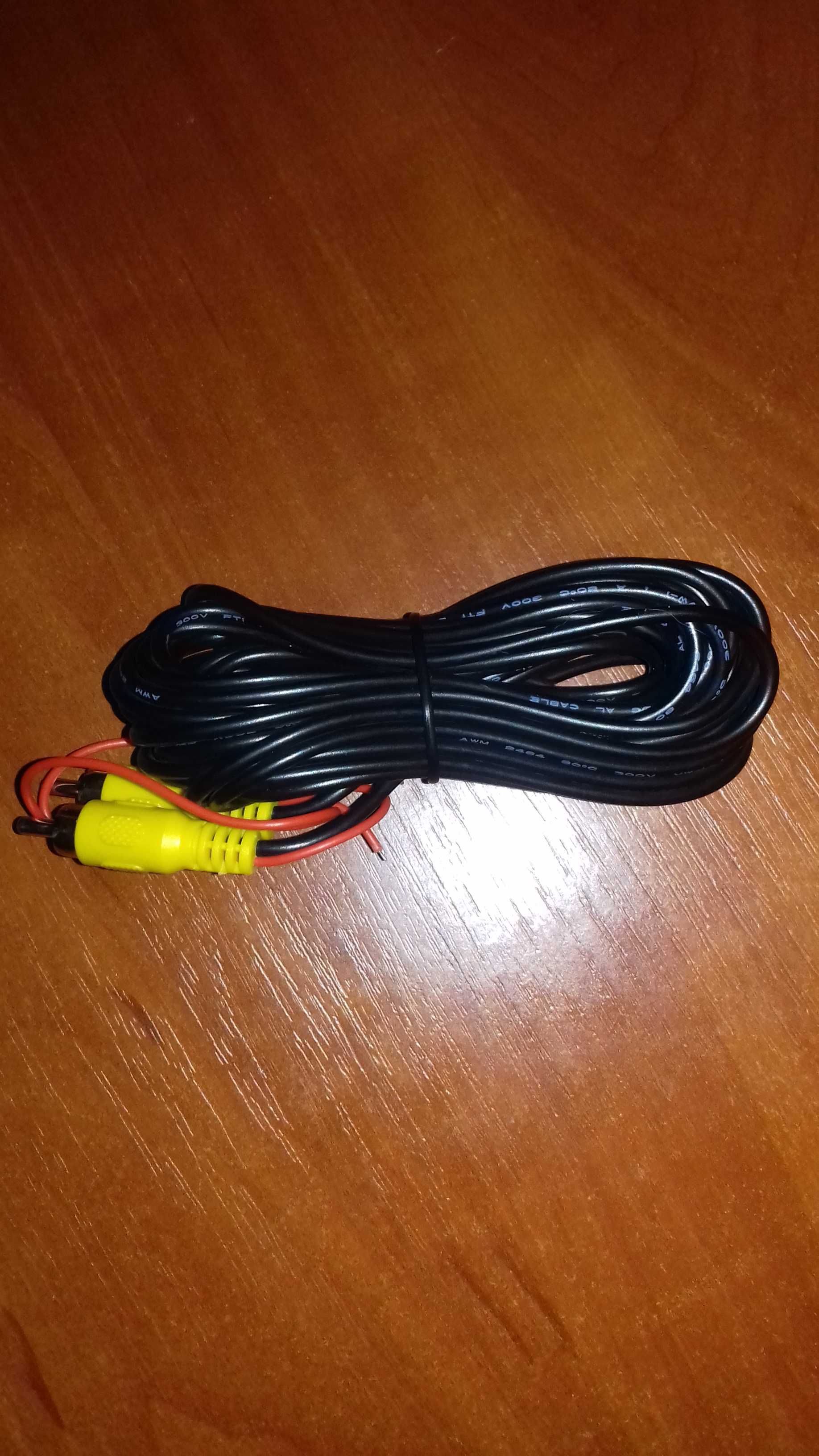 AV-кабель для підключення камери заднього виду з кабелем активації