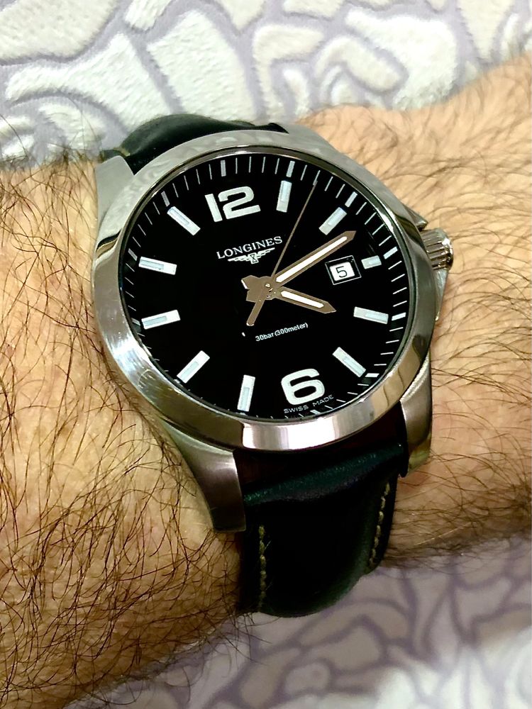 Швейцарские часы LONGINES Conquest Original.