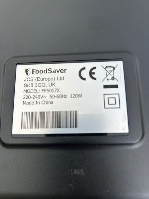 Máquina de selar alimentos a vácuo - FOOD SAVER com sacos incluídos