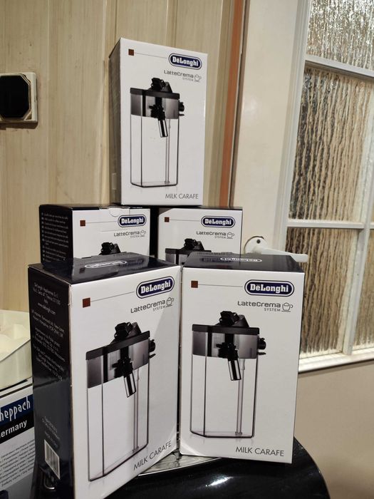 Капучинатор капучінатор молочник DeLonghi DLSC011