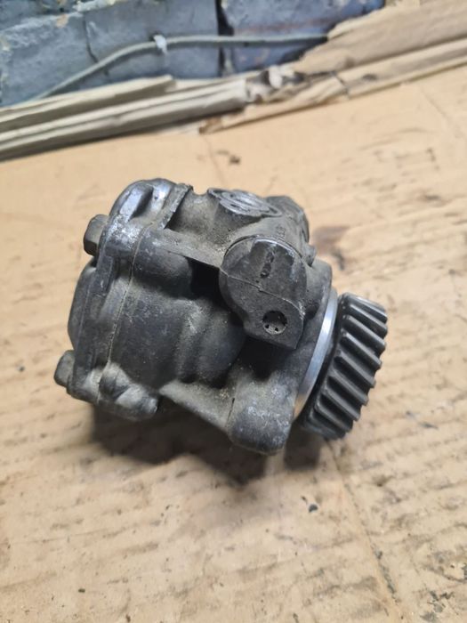 Гур гідропідсилювач керма Mitsubishi Pagero 2 Мітсубісі Паджеро 2.8