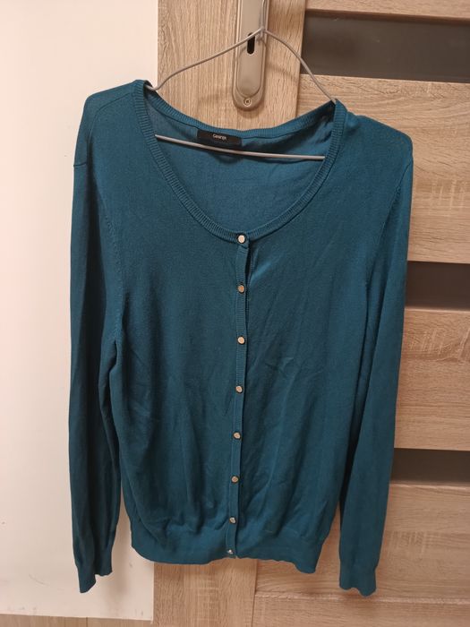 Damski sweter zapinany na guziki marki George