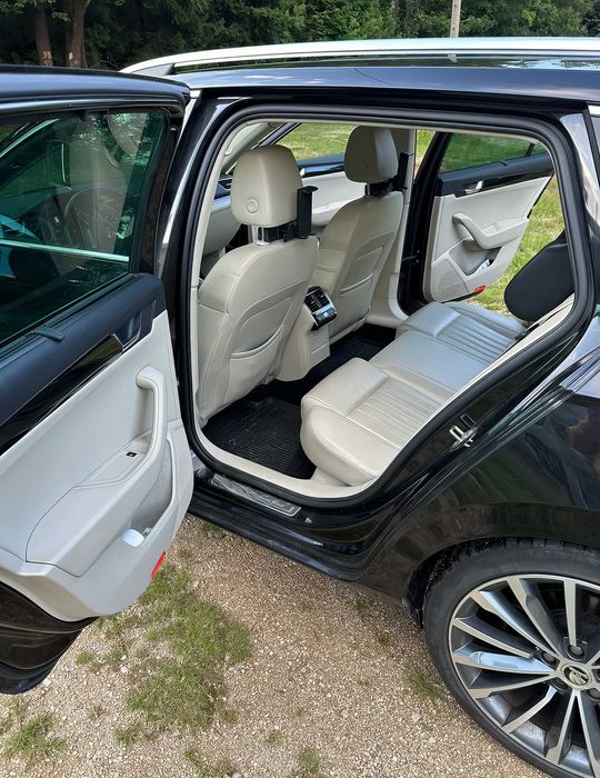 Skoda Superb      2018