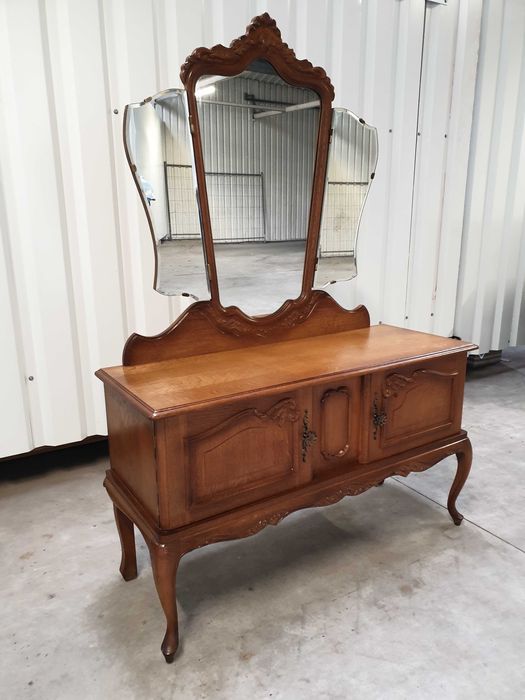 Piękna toaletka w stylu ludwikowskim Meble z Francji Możliwość dostawy