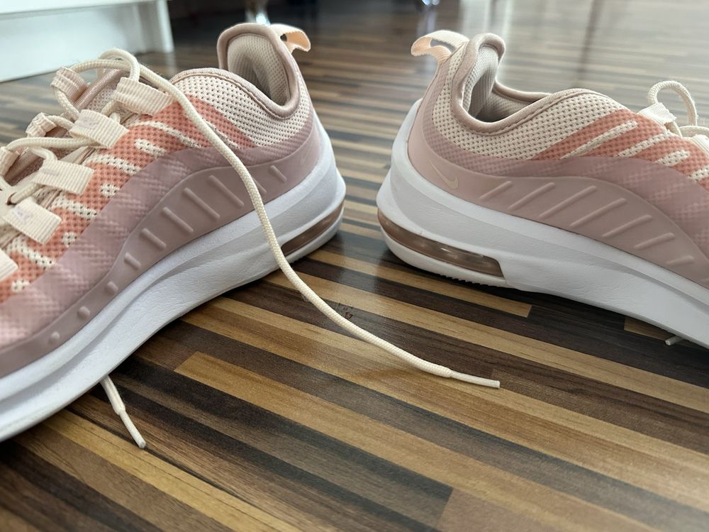 Nike Axis buty sportowe damskie adidasy rózowe 40,5 26 cm super stan