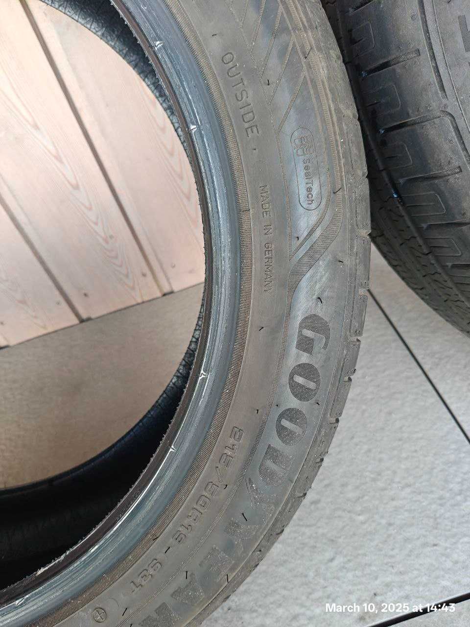 Goodyear Efficientgrip Performance 215/50 R19 93 T Oponeo