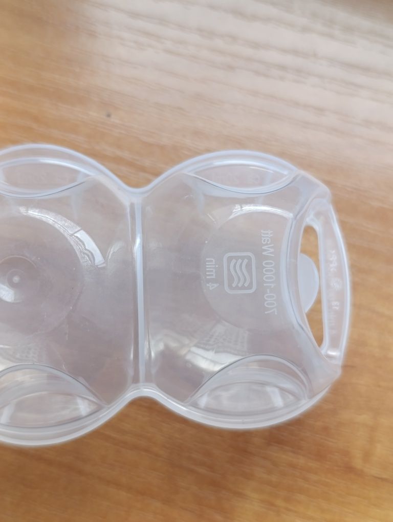 Osłonka pojemnik na smoczki nuk