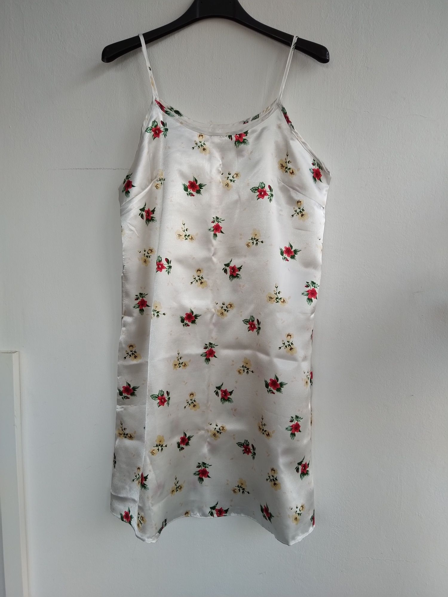 Camisa de noite em seda, elegante - Tamanho M - Nova!