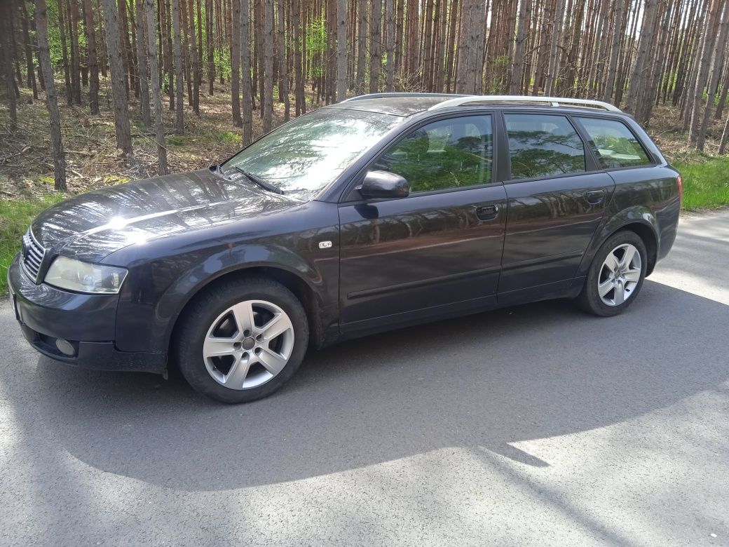 Audi A4 1.9 130km 2003r