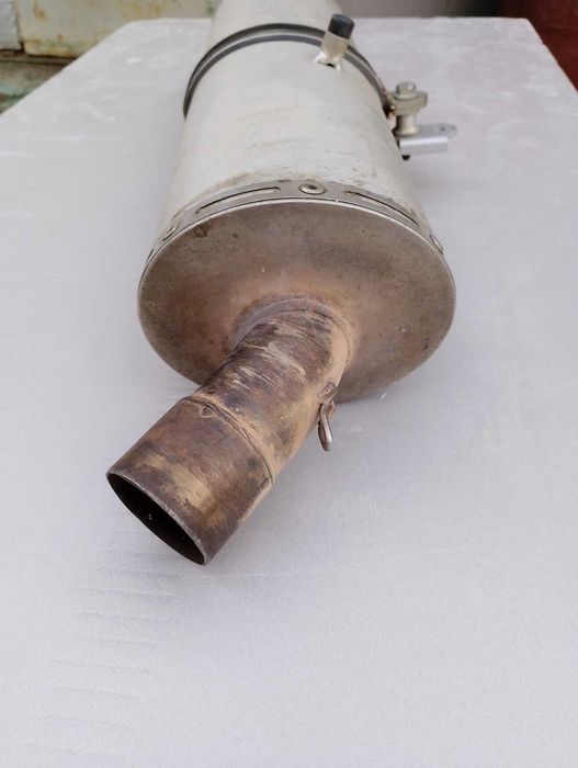 Глушитель на мотоцикл YAMAHA TTR 600 +переходник, б/у