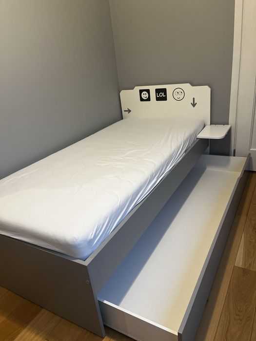 Meble dzieciece zestaw (lozko, materac i komoda)