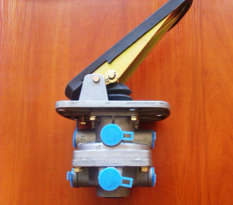 Przewód hamulcowy ładowarka Fadroma Ł200 Ł34