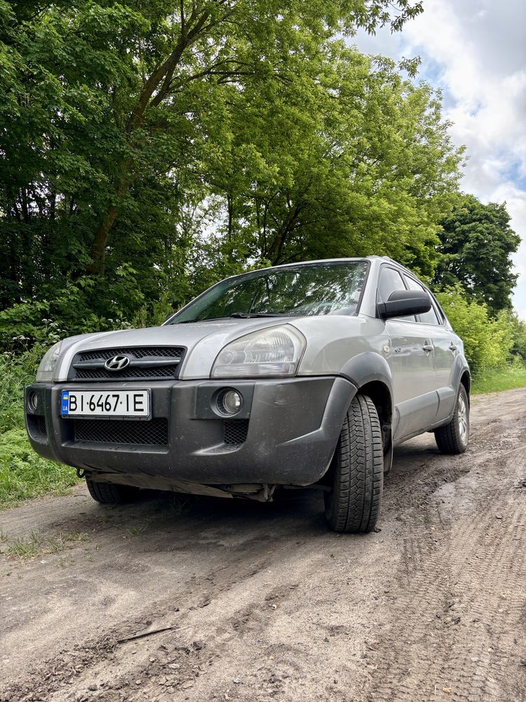 hyundai tucson 2.7 автомат