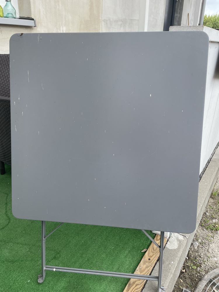 Stolik metalowy rozkladany 70x70x75