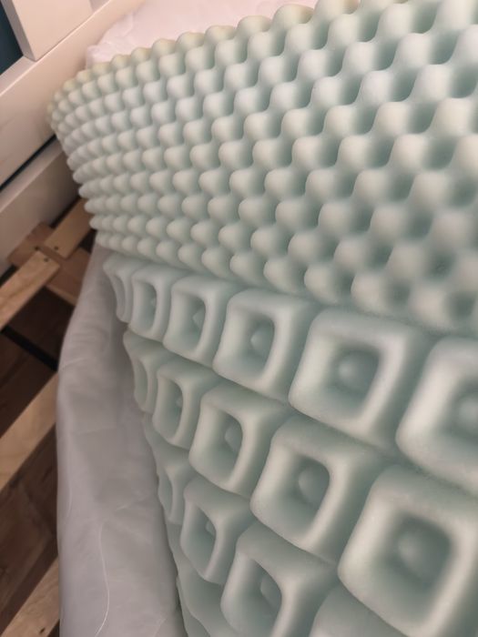 Materac kieszeniowy PRESTIGE LUX 140x200 MASUJĄCY profilowany 20cm