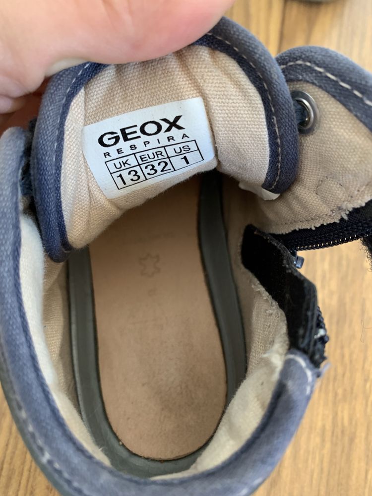 Buty chłopięce GEOX 32