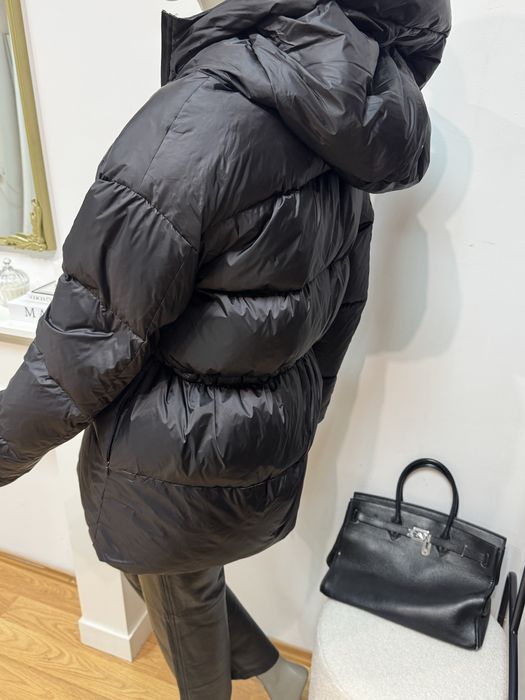 Пуховик Акнє 2025/26