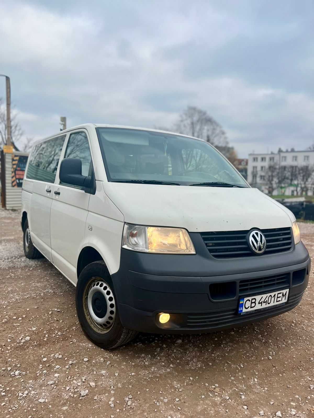 Volkswagen Caravelle 2008 III покоління/T5 • 2.5D MT (131 к.с) • Base