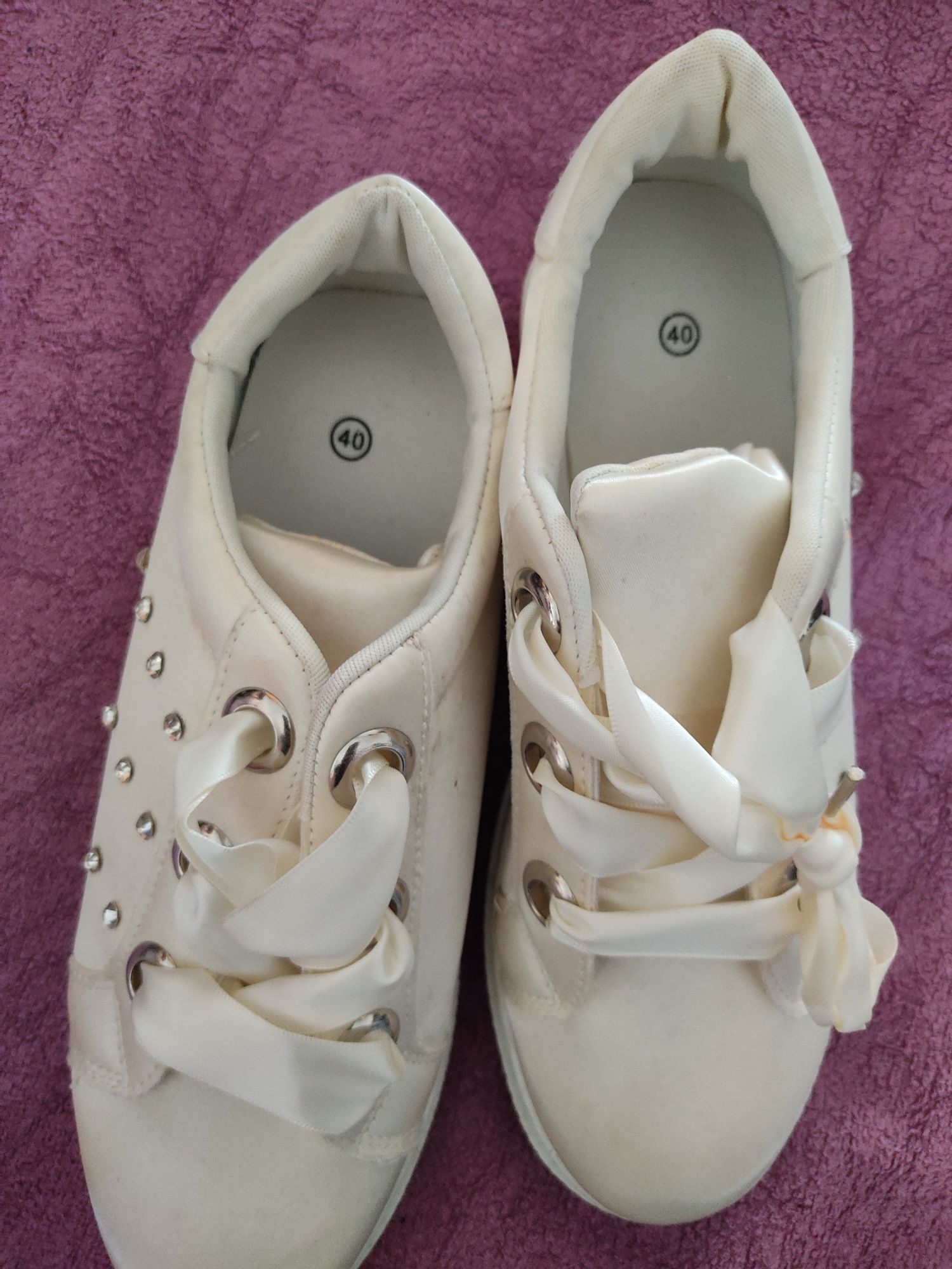 Sapatilhas creme