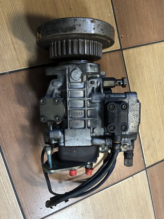 Pompa wtryskowa VW LT 109 koni 2005 rok