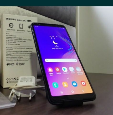 Telemóvel  Samsung A 7