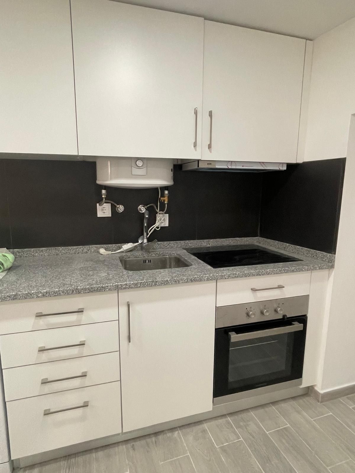 Vende-se T1 na Lousa (Castelo Branco)