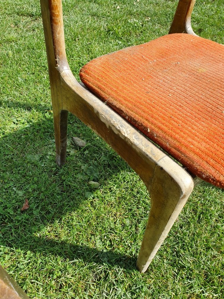 Stare krzesla drewniane antyk vintage