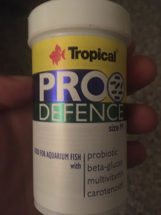 Pokarm dla rybek Tropical Pro Defence rozm. M 44g/100ml