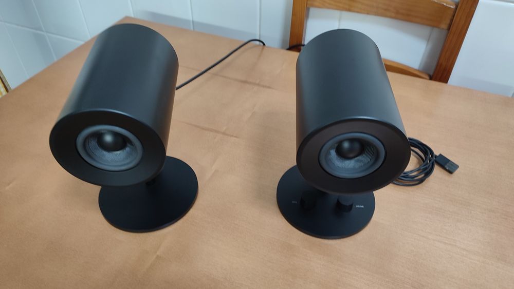 Colunas Razer Nommo Chroma