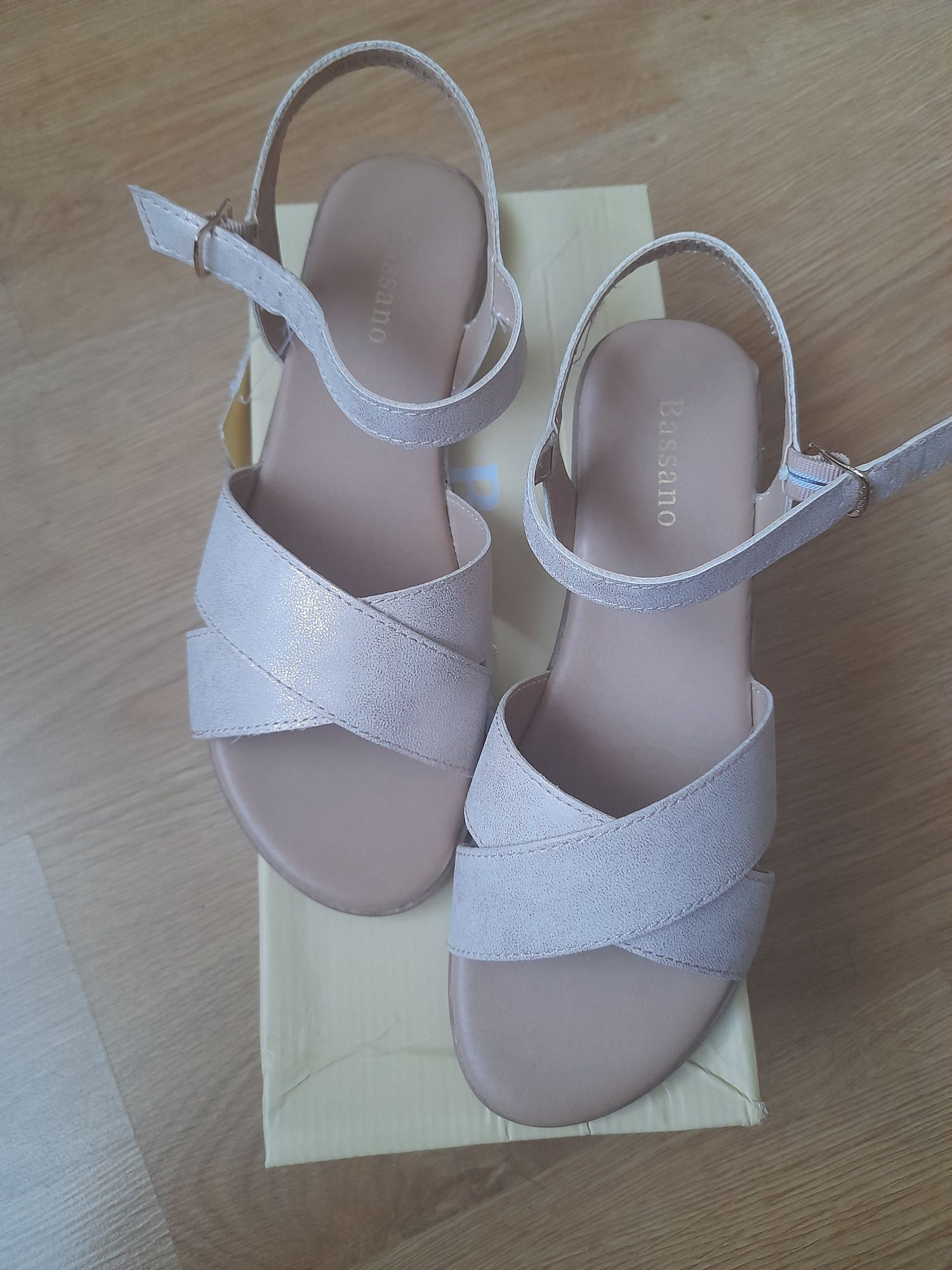 Buty letnie (sandały) damskie,rozm.37-NOWE