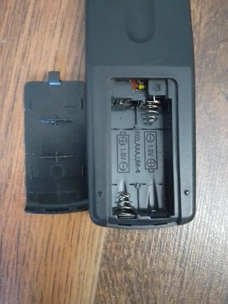 Sony RM-SG7B pilot, oryginał, sprawny