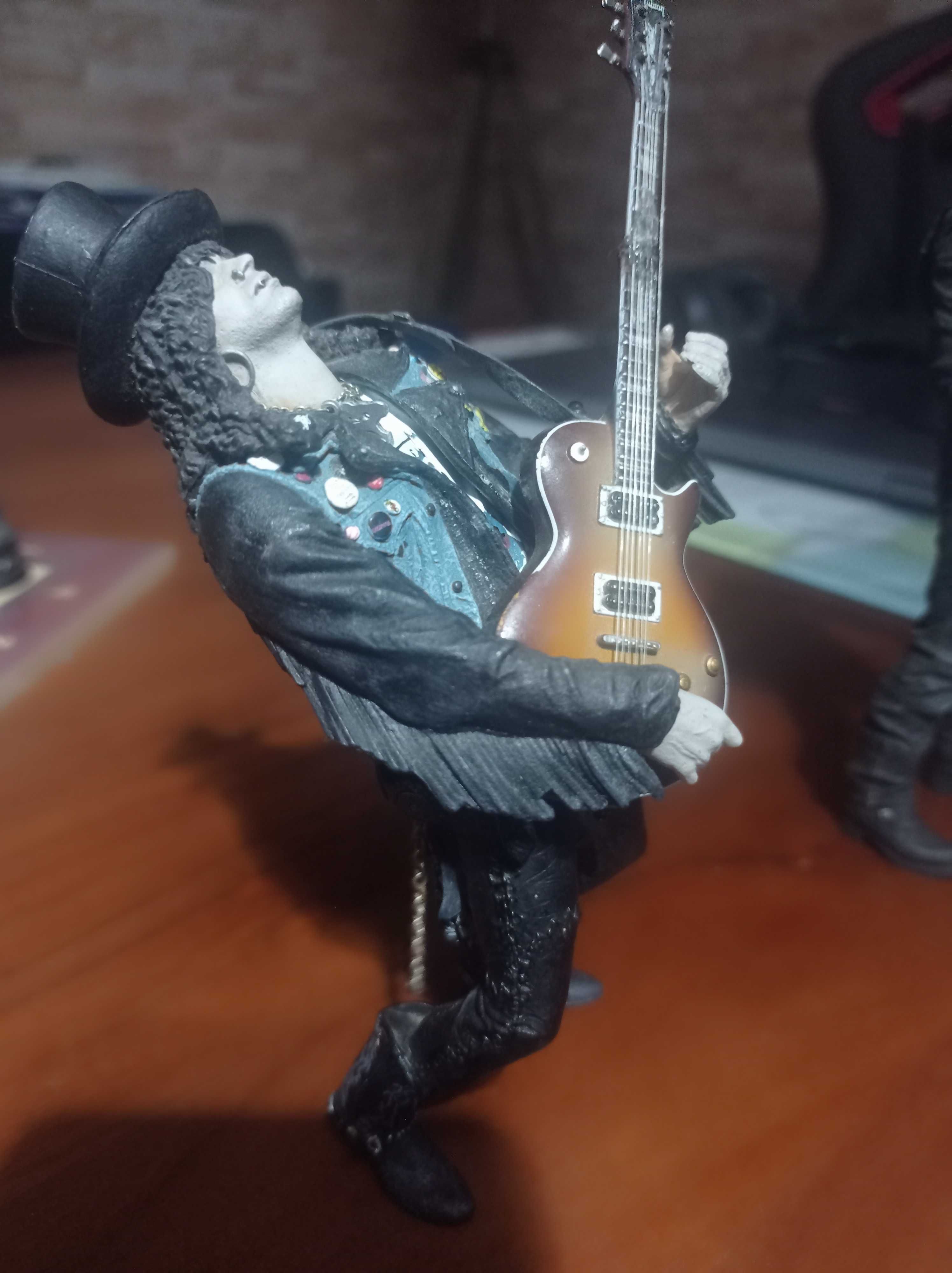 Slash Guns and Roses