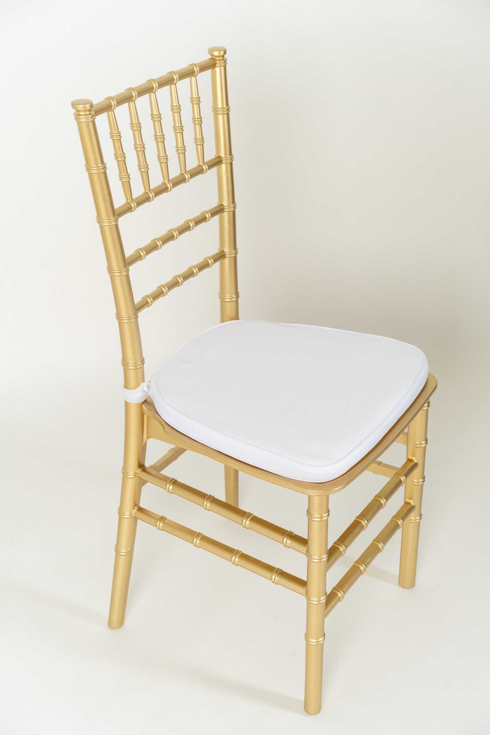Wypożyczalnia krzeseł rustykalnych/boho wynajem krzeseł i mebli