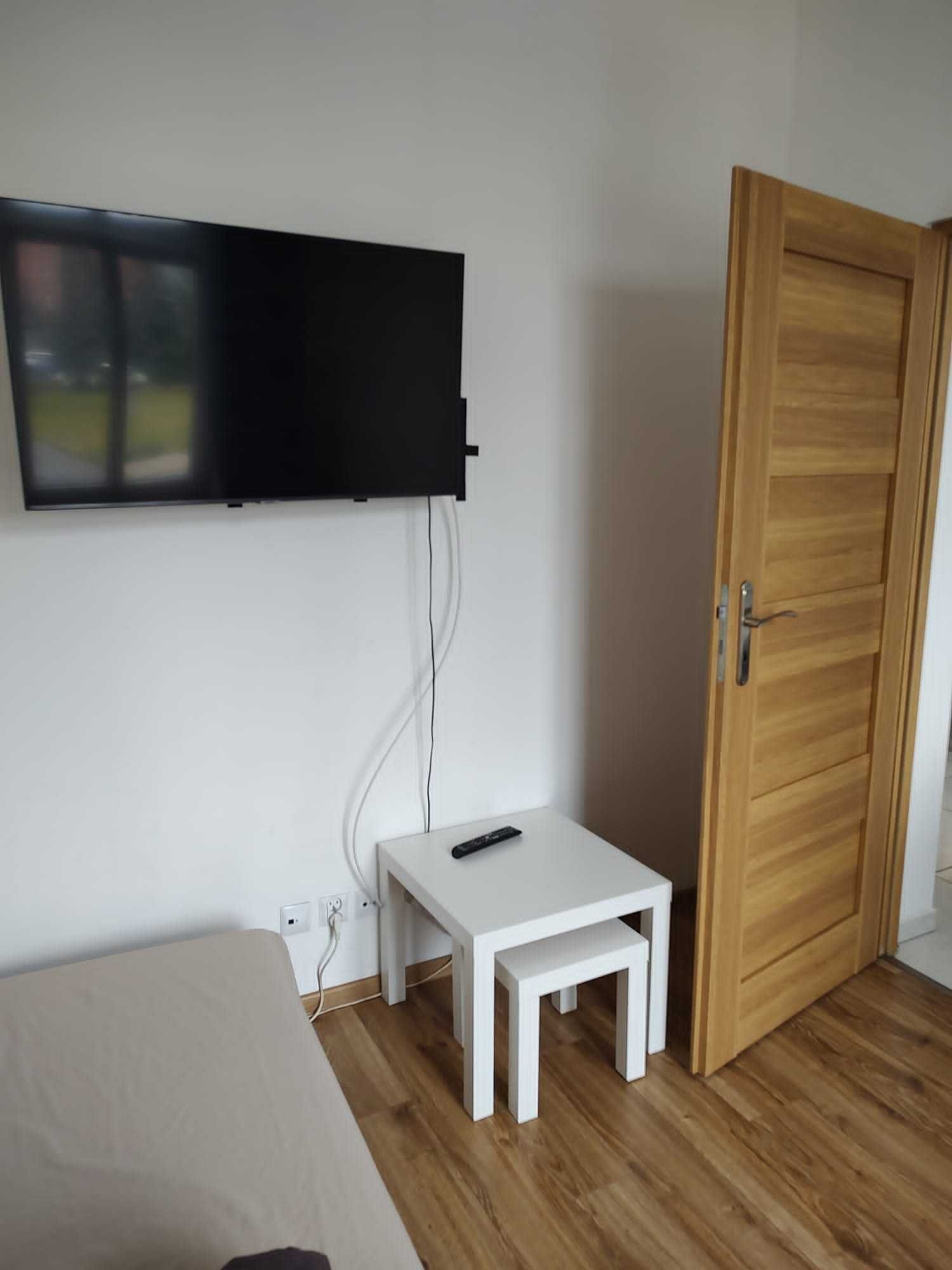 Pokoje pracownicze Kwatery noclegi STANDARD+ Siemianowice Śląskie FV