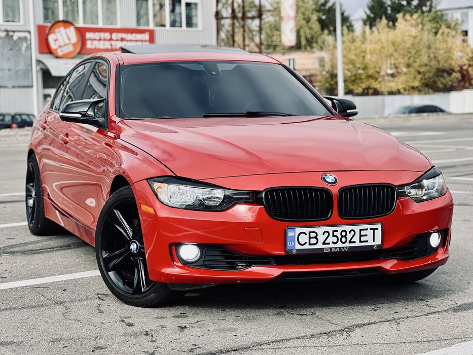 BMW F30.    328