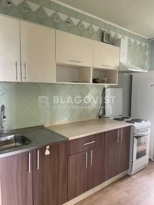 Продаж Антоновича 103-А, 3-к. кв ,70м.кв, Олімпійська м.Палац Україна
