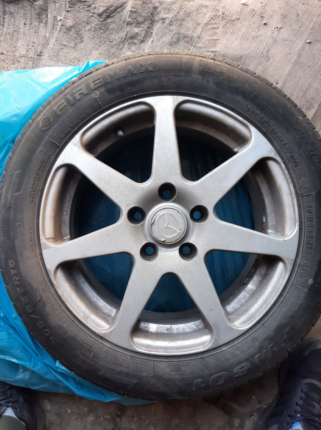 Alufelgi 16" mazda 6 + opony letnie z 22r. 1 uszkodzona