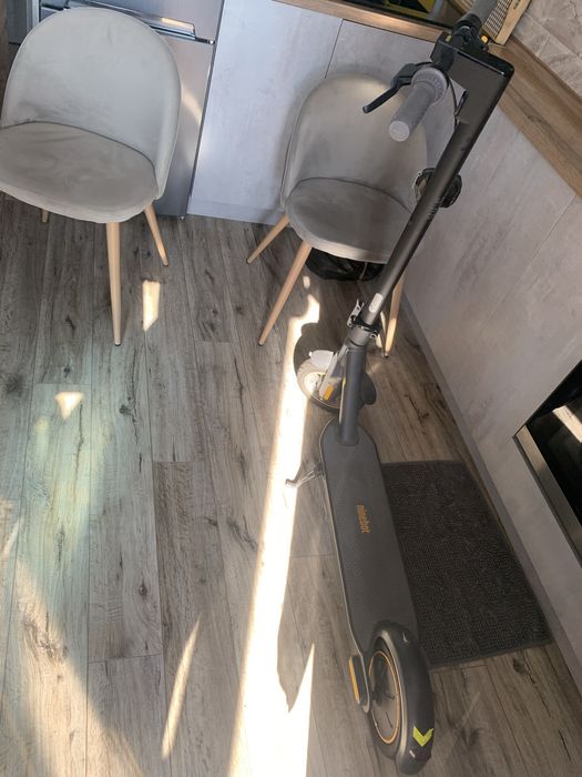 Електросамокат Segway-Ninebot MAX G30E II