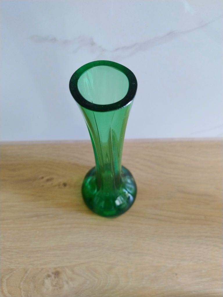 Wazon szklany zielone szkło