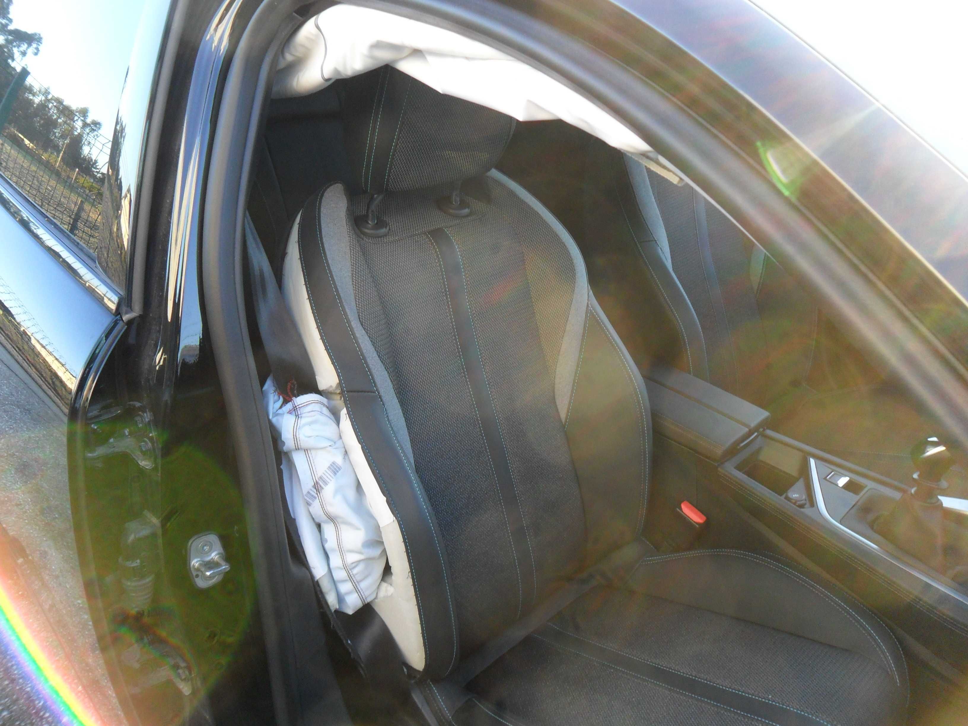Peugeot 308 1.2 PureTech Allure 110cv  (2024)